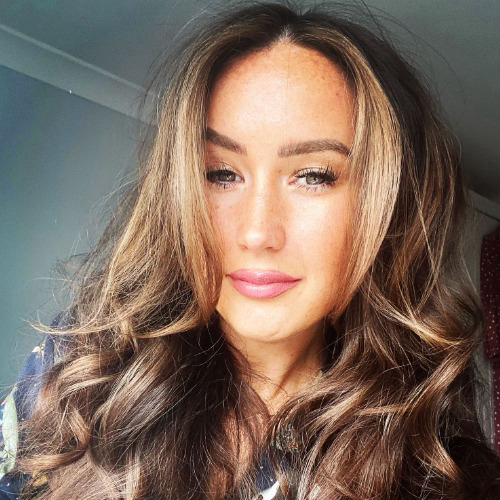 Niamh - Dance Fitness Instructor · She/Her